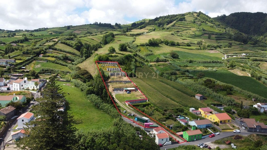 Land in Ponta Garca, Azores, Portugal 2 - 18621433