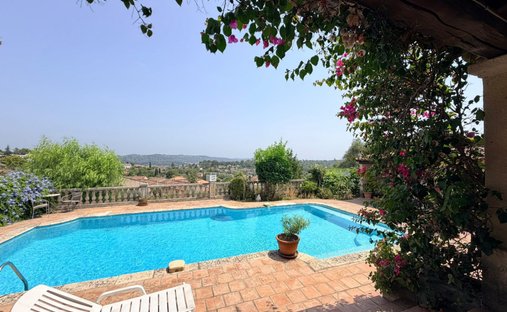 Apartment in Grasse, Provence-Alpes-Côte d'Azur, France 1