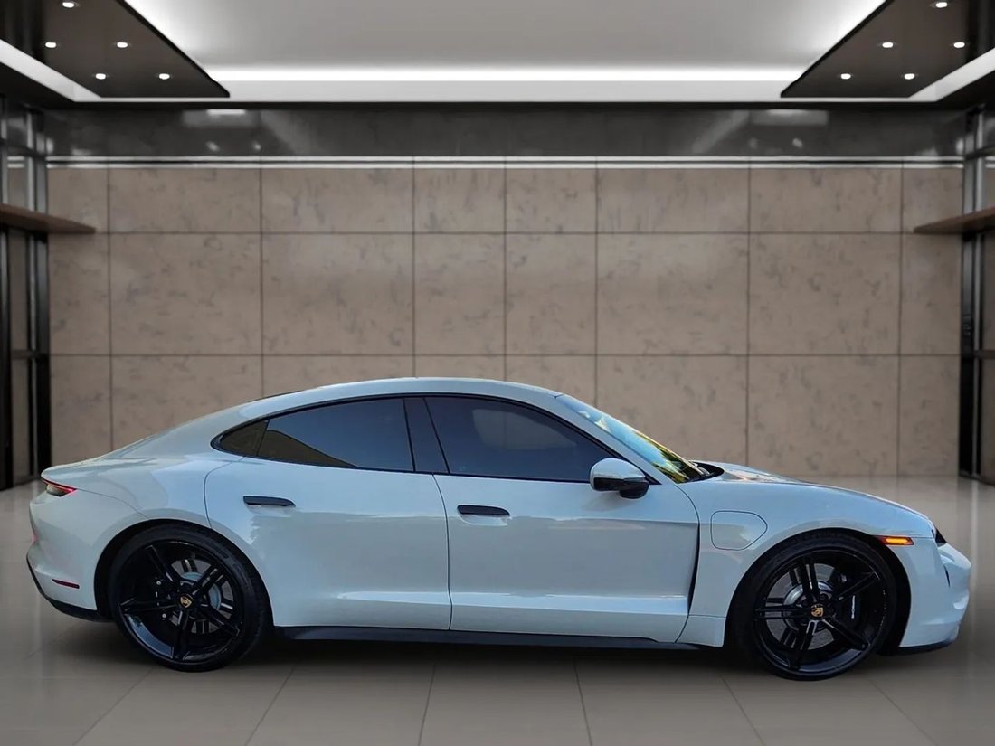 Sedan in Fullerton, CA, United States 5 - 18620513