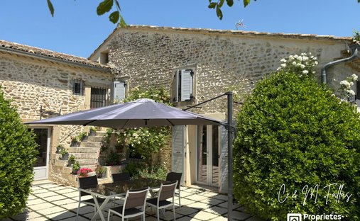 Villa in Visan, Provence-Alpes-Côte d'Azur, France 1