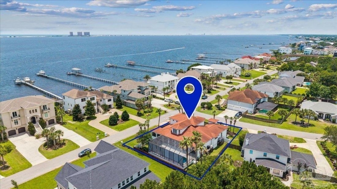 House in Gulf Breeze, Florida, United States 1 - 18619926