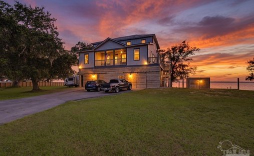 House in Milton, Florida, United States 1