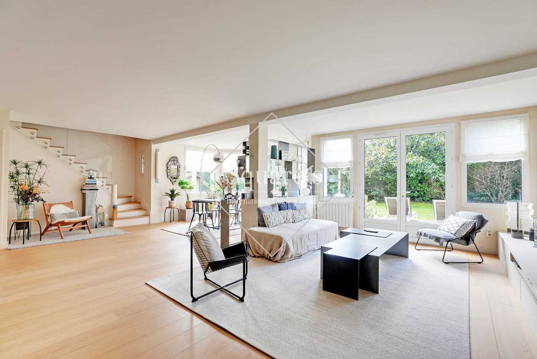 House in Saint-Cloud, Ile-de-France, France 4 - 18622939