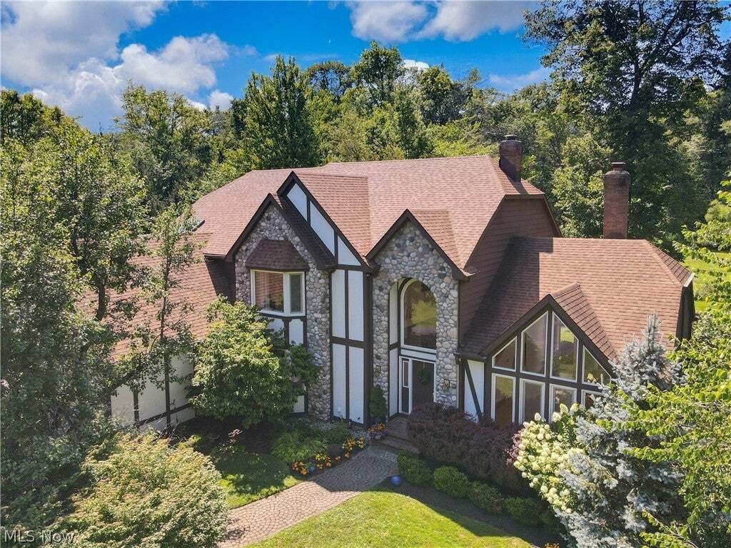 House in Solon, Ohio, United States 1 - 18617020