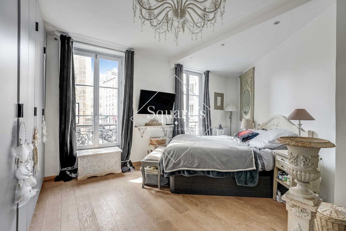 Apartment in La Fourche-Guy Môquet, Paris 17e Arrondissement, Paris 4 - 18622532