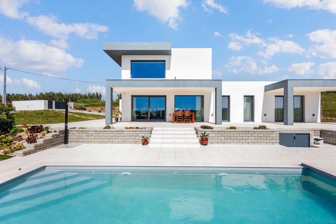 Villa in Ribamar, Lisbon, Portugal 1 - 17850176