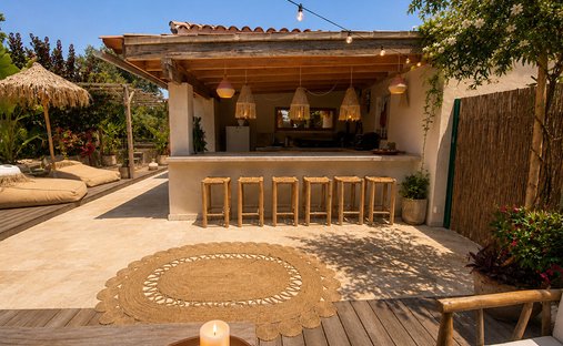 Villa in Le Castellet, Provence-Alpes-Côte d'Azur, France 1
