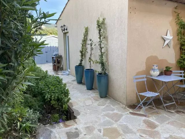 Casa en La Môle, Provenza-Alpes-Costa Azul, Francia 4 - 17764610