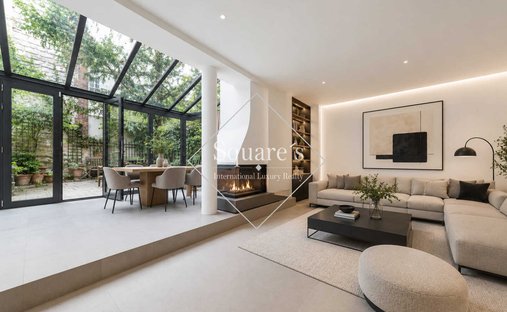 House in La Plaine des Sablons, Neuilly-sur-Seine, France 1