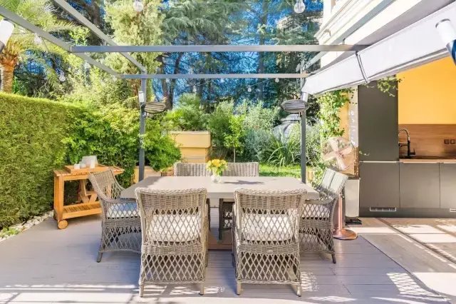 Apartment in Cannes, Provence-Alpes-Côte d'Azur, France 2 - 17524072