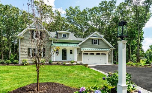 House in East Greenwich, Rhode Island, United States 1