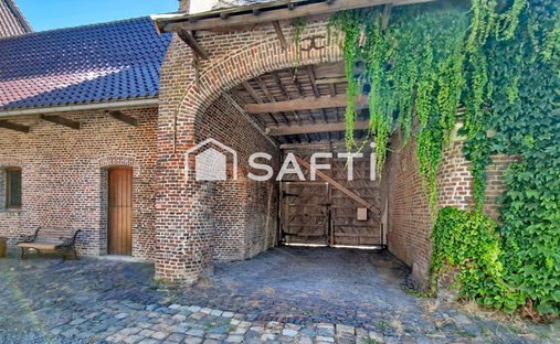 Haus in Sainte Marguerite, Comines, Frankreich 1