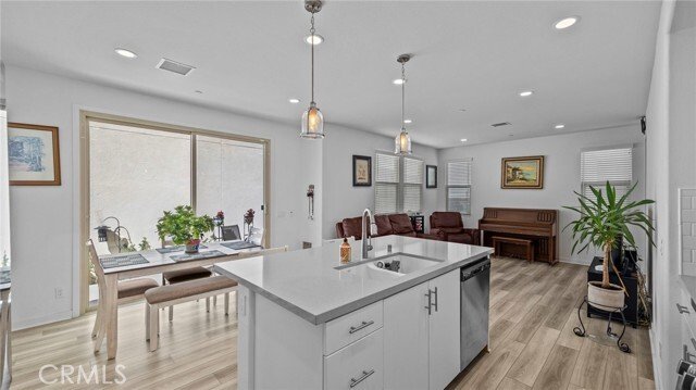 Condo in Chino, California, United States 4 - 17760159