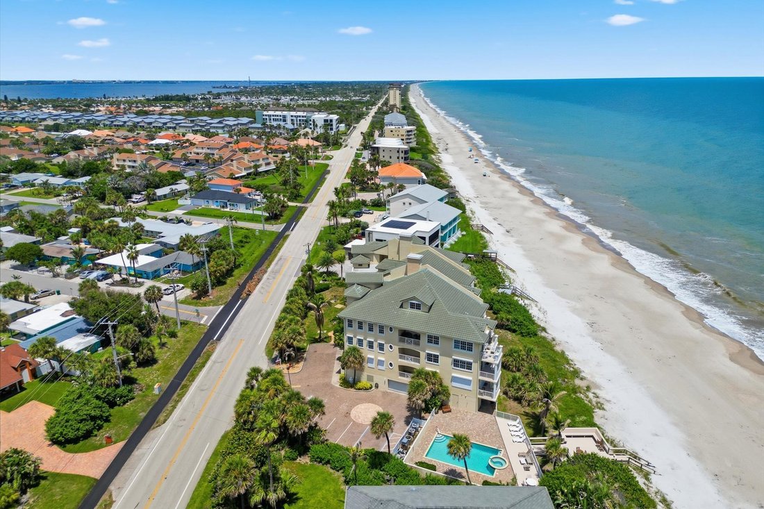 Condo in Melbourne Beach, Florida, United States 4 - 18615899