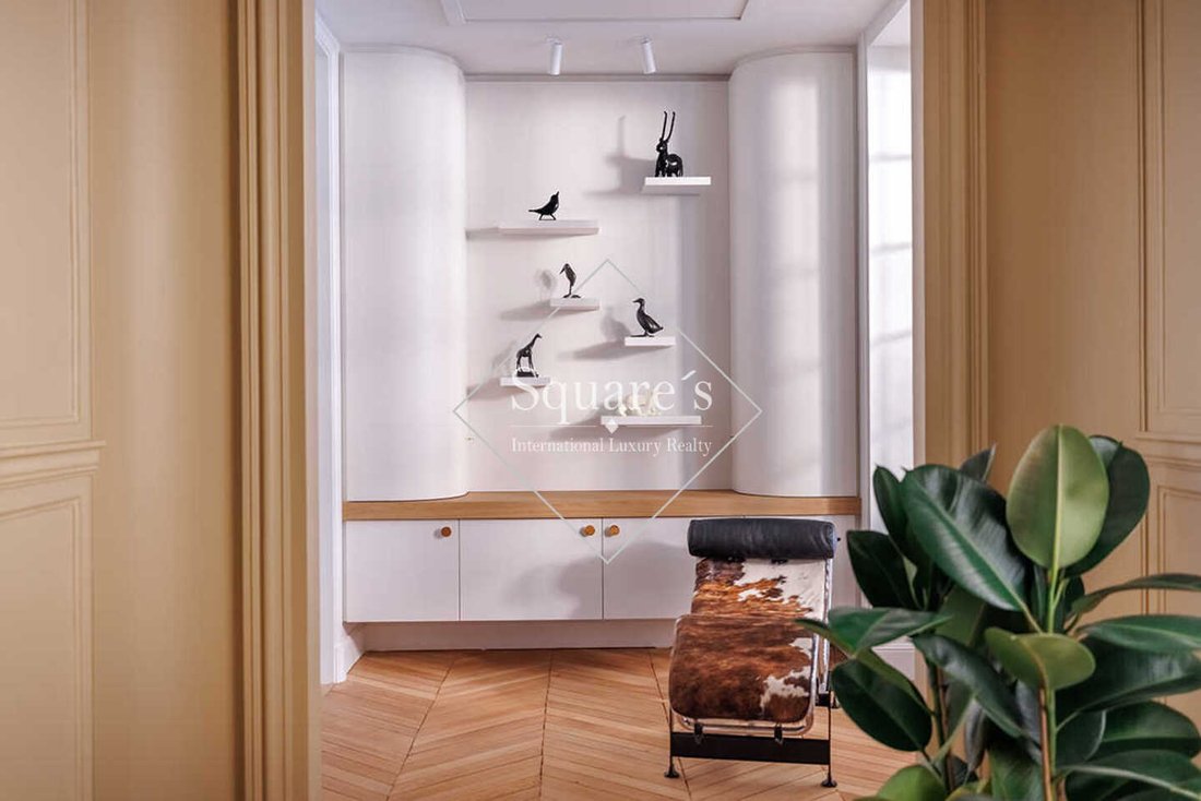 Apartment in La Fourche-Guy Môquet, Paris 17e Arrondissement, Paris 5 - 18622541