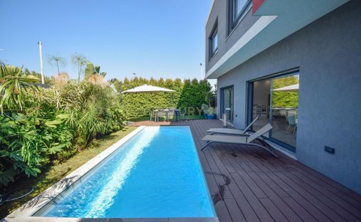 Villa in Sao Domingos de Rana, Lisbon, Portugal 1