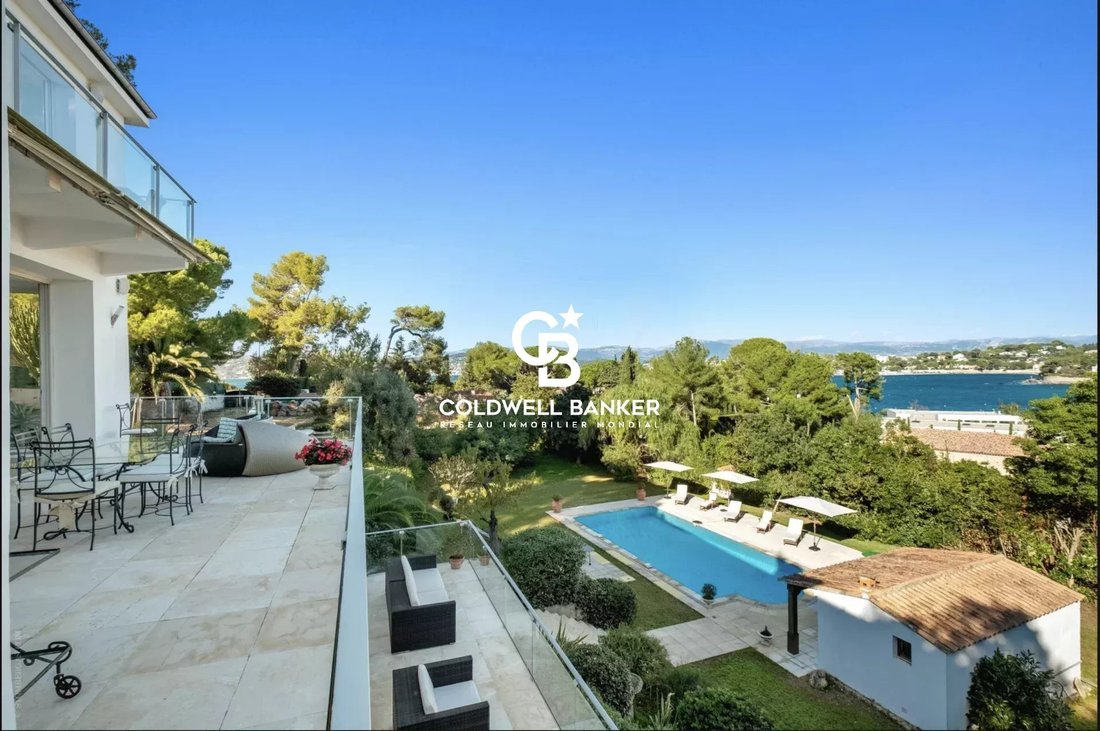 Villa in Antibes, Provence-Alpes-Côte d'Azur, France 5 - 18622540