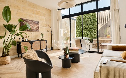 Villa in Capucins-Saint Michel-Nansouty-Saint Genès, Bordeaux, France 1