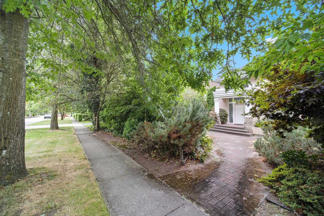 House in Vancouver, British Columbia, Canada 2 - 18619858
