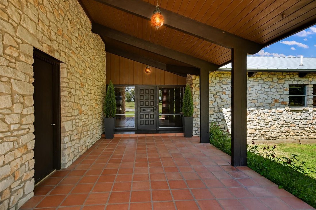 House in Wimberley, Texas, United States 3 - 18618658