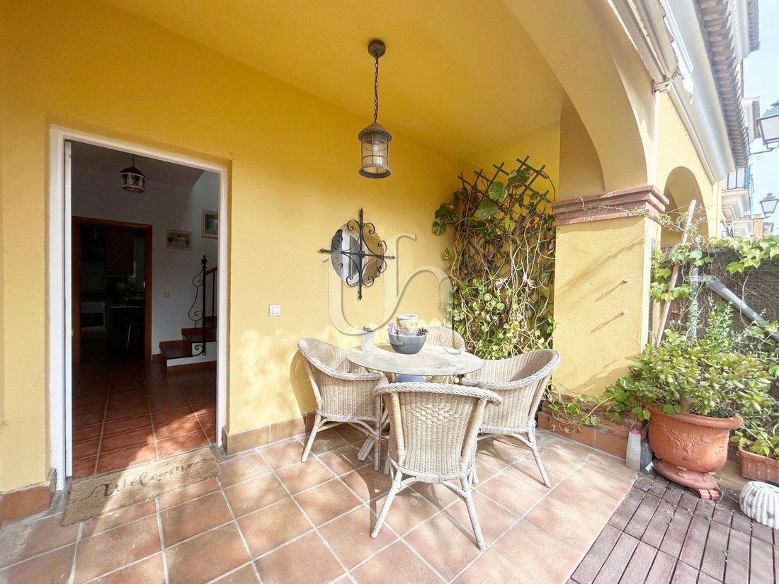 Chalet in El Puerto de Santa María, Andalusia, Spain 2 - 17898566