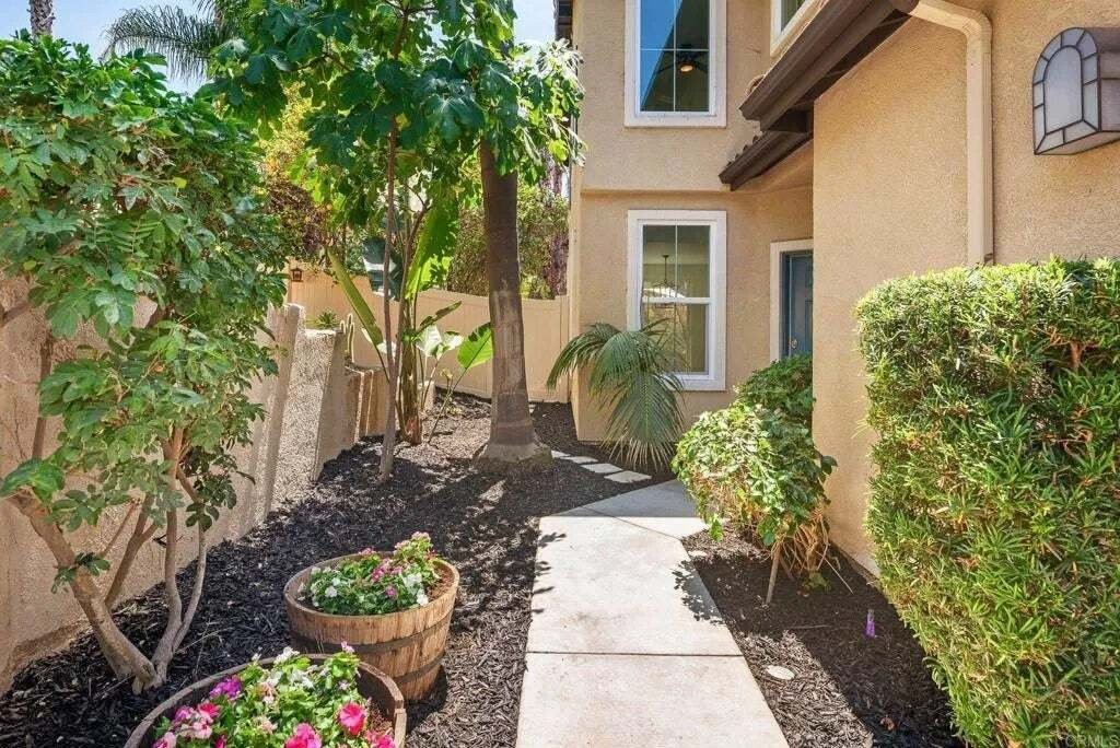 Townhouse in Carlsbad, California, United States 5 - 18618859