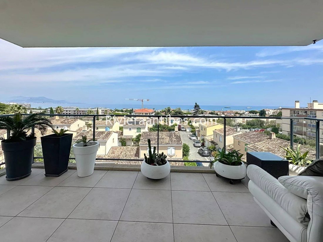 Apartment in Fontmerle, Antibes, France 1 - 17386161
