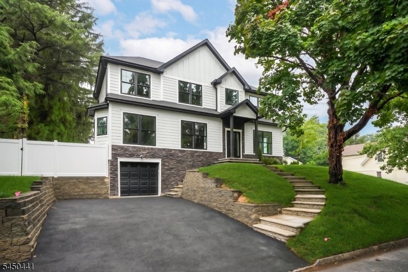House in Mountainside, New Jersey, United States 2 - 18617198