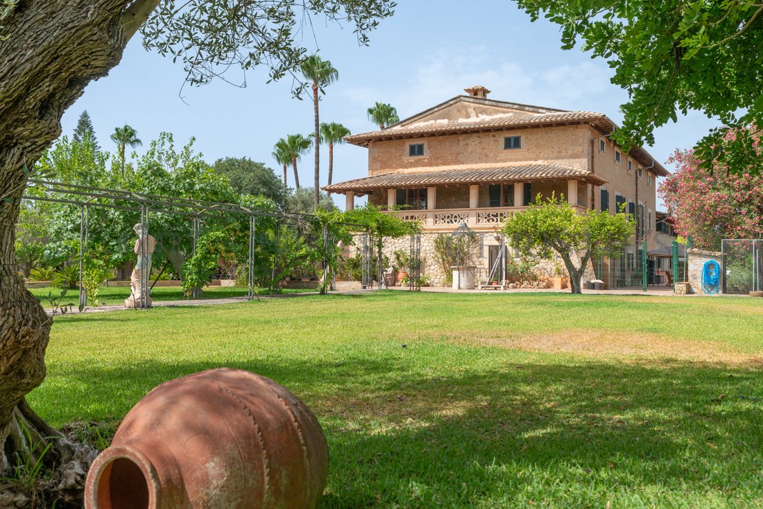Finca in Santa Maria del Cami, Balearic Islands, Spain 4 - 18617577