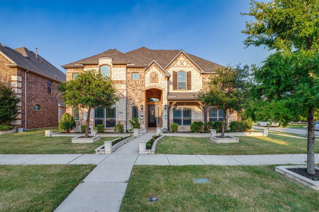 House in Frisco, Texas, United States 3 - 18618786
