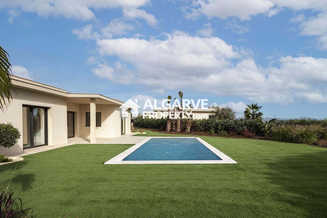 Villa in Montenegro, Algarve, Portugal 1 - 16018254