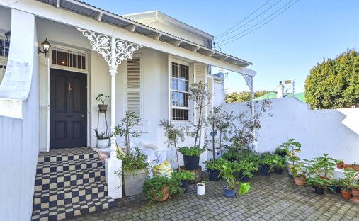 House in Cape Town, Western Cape, South Africa 1