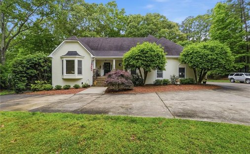 House in Canton, Georgia, United States 1