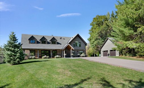 House in Caledon, Ontario, Canada 1