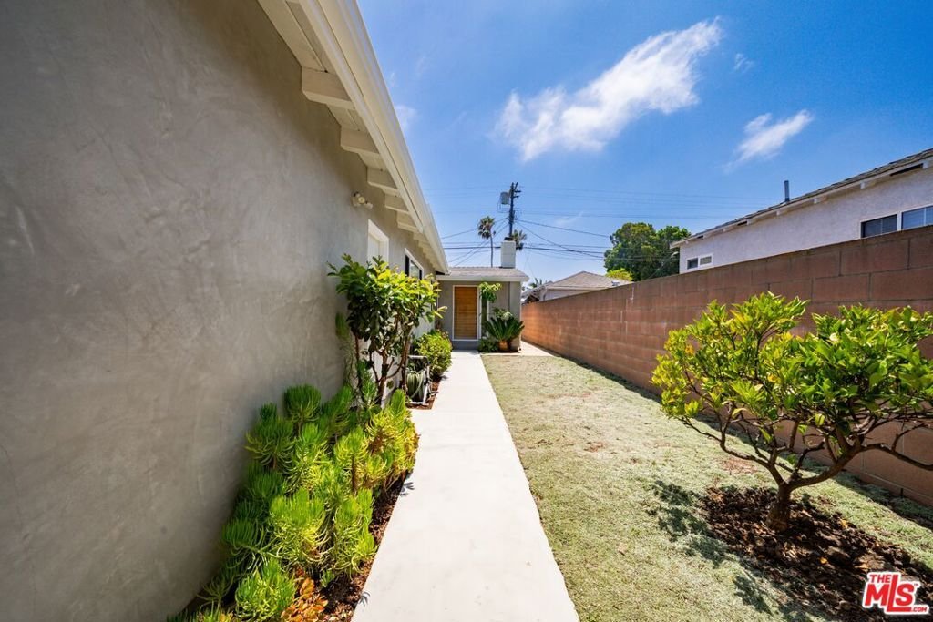 House in Los Angeles, California, United States 3 - 18616974