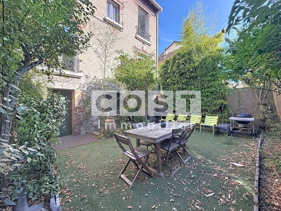 House in Centre-Voltaire, Asnières-sur-Seine, France 3 - 18554223