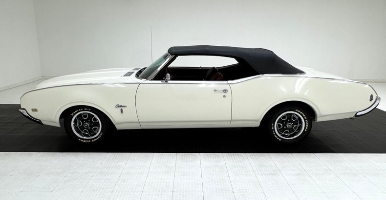 Cabriolet in Morgantown, United States 3 - 18615935