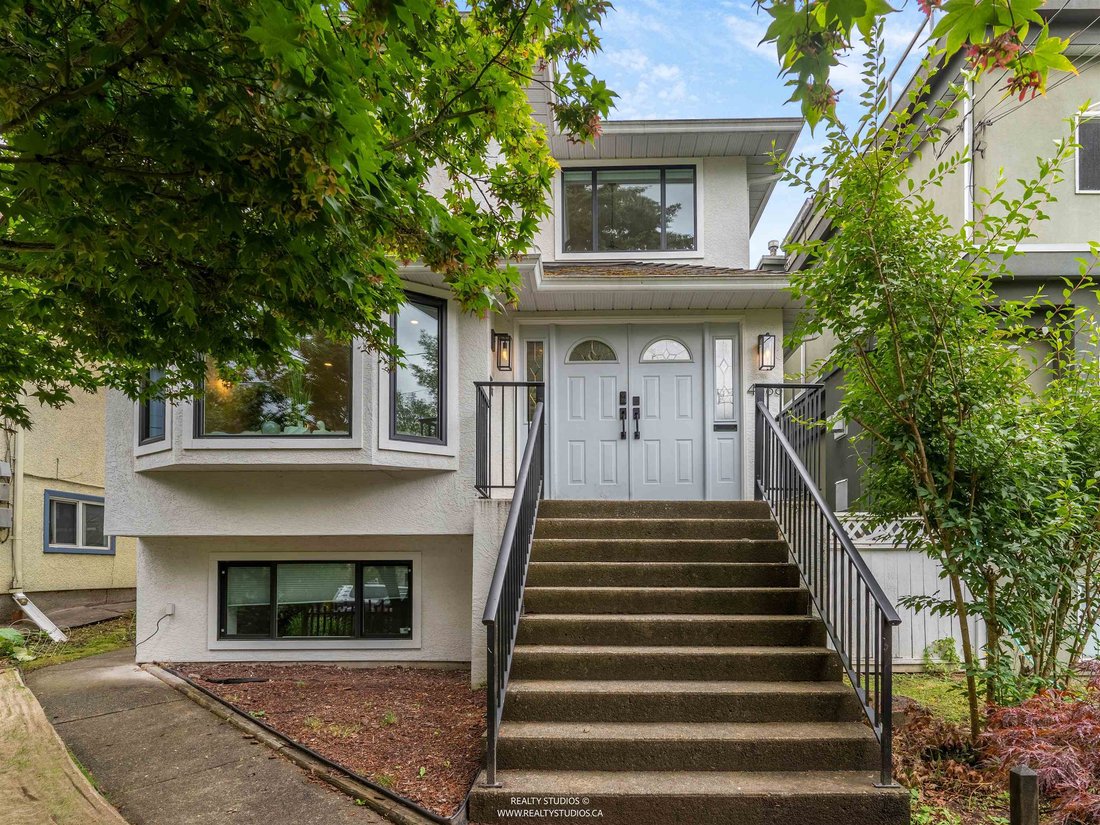 House in Vancouver, British Columbia, Canada 2 - 18623817