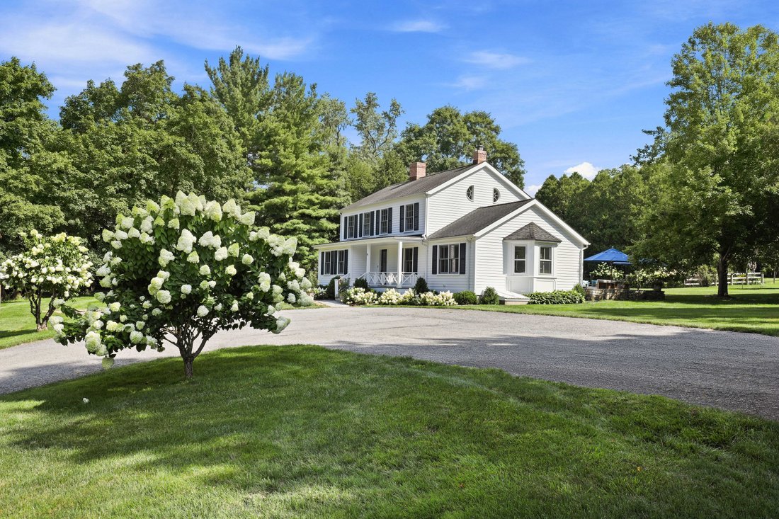 House in Bedford Hills, New York, United States 2 - 18619726