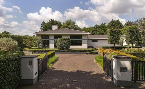 Villa à Prinsenbeek, Brabant-Septentrional, Pays-Bas 1
