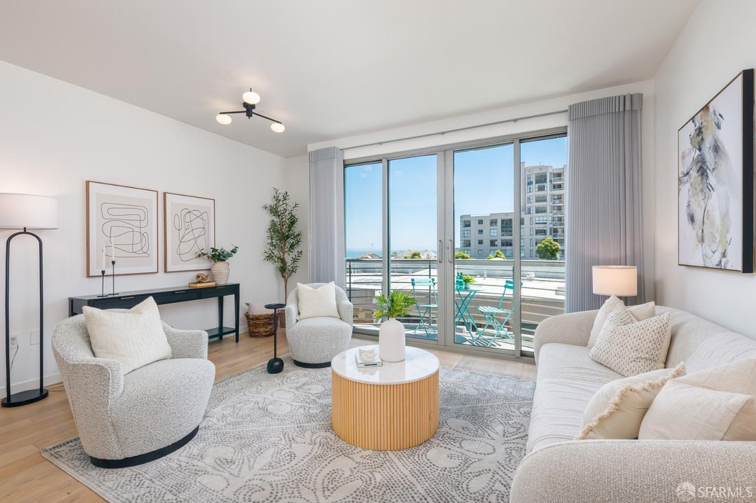 Condo in San Francisco, California, United States 1 - 18616334