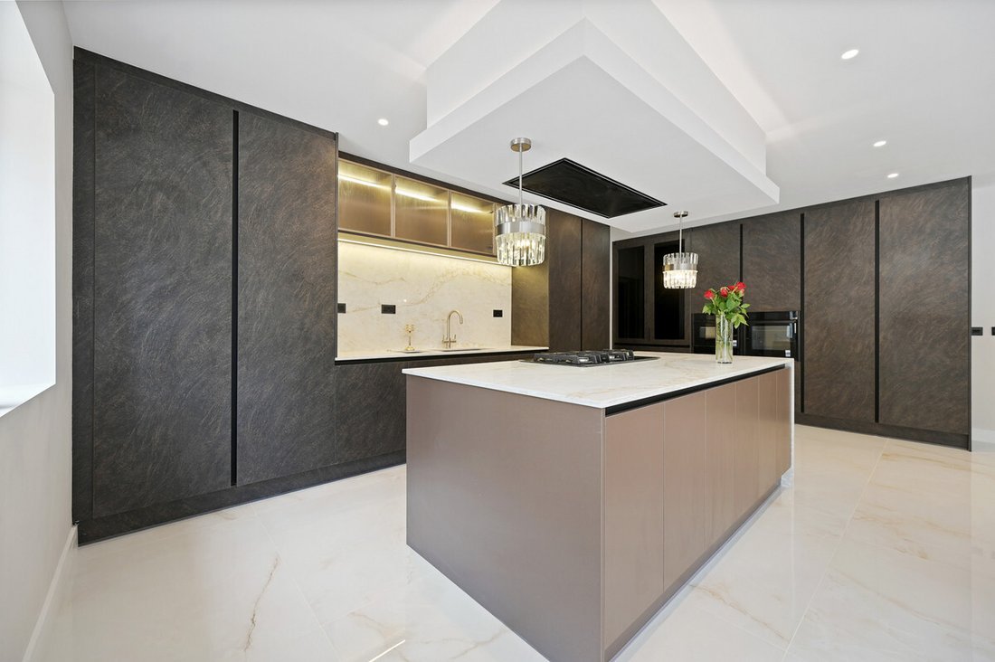 Bungalow in Radlett, Hertsmere, England 1 - 18615880