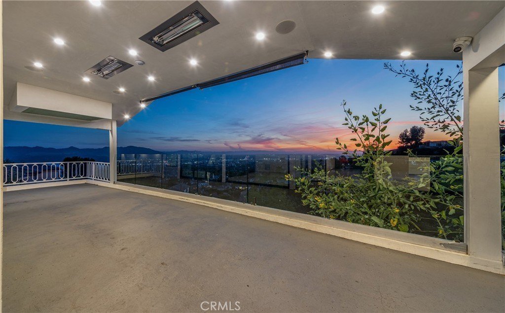 House in Burbank, California, United States 4 - 18619653