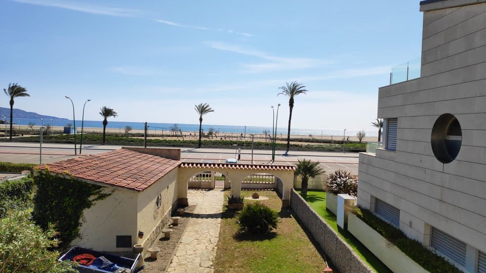 House in Empuriabrava, Catalonia, Spain 4 - 18351255