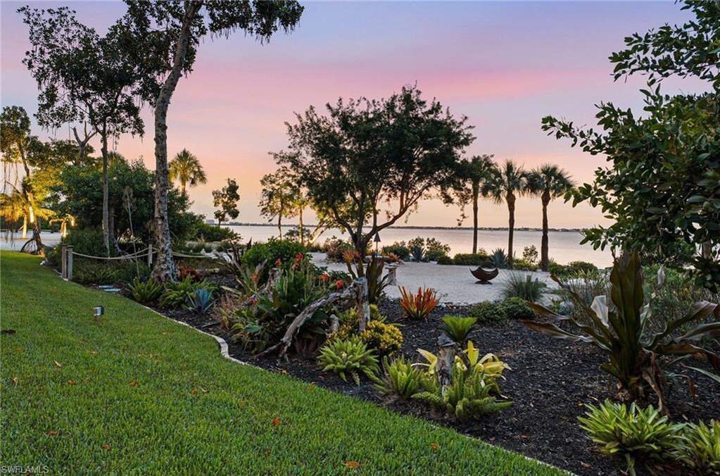 House in Fort Myers, Florida, United States 4 - 18619801