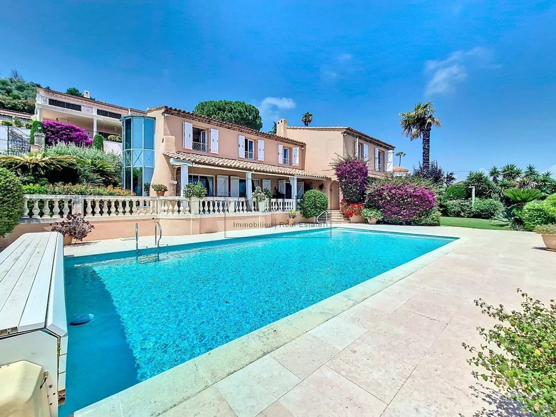 Villa in Brusquet-Retenaou-Devens, Vallauris, France 2 - 15798104