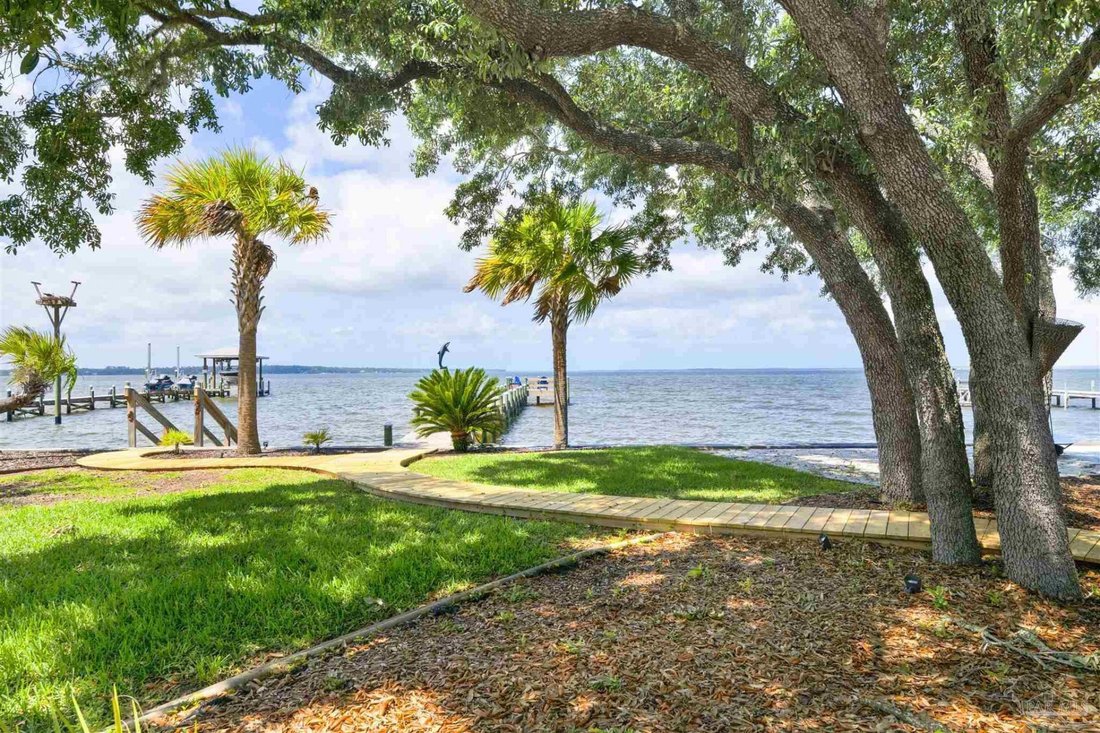 House in Pensacola, Florida, United States 3 - 18619886