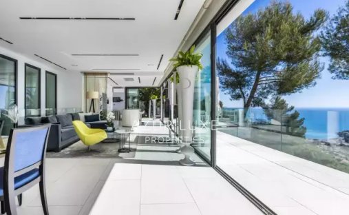 Villa in Cabbe-Saint Roman, Roquebrune-Cap-Martin, France 1