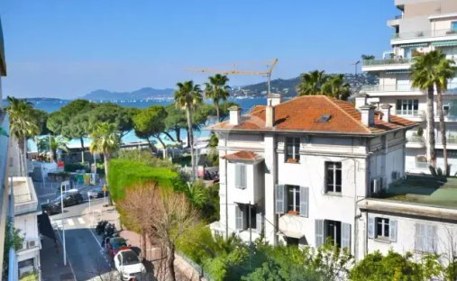 Apartamento en Fontmerle, Antibes, Francia 1