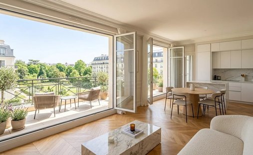 Apartment in Hennemont, Saint-Germain-en-Laye, France 1